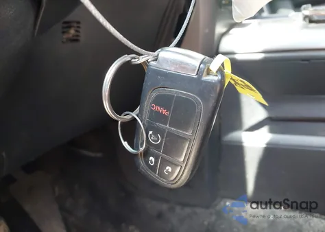 2015 Ram 1500 Sport z USA, uszkodzony, nr VIN 1C6RR7MT9FS701828